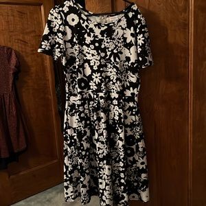 Disney Lularoe Cruella Amelia Dress Size 2XL